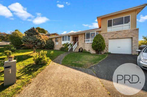 1 Illira Way, BLACKMANS BAY