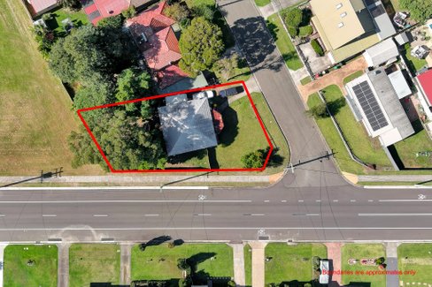 1 Kapooka Avenue, DAPTO NSW 2530