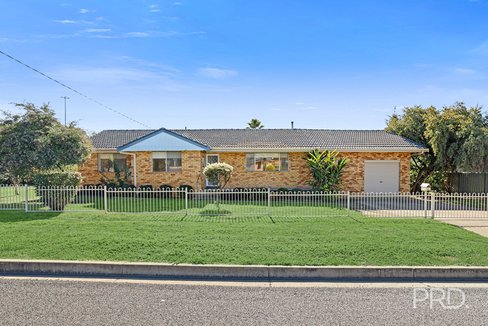 1 Kurrawan Street, TAMWORTH NSW 2340