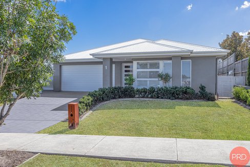 1 Lagoon Avenue, BOLWARRA NSW 2320