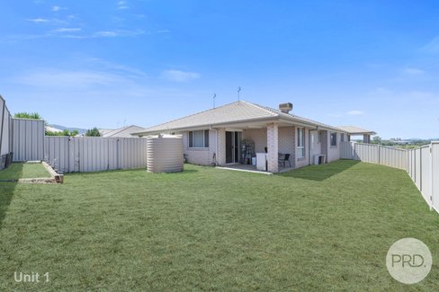 1 Lake Place, TAMWORTH NSW 2340