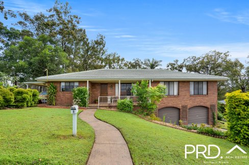 1 Lakeview Drive, GENEVA NSW 2474