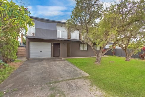 1 Lane Street, LAURIETON NSW 2443