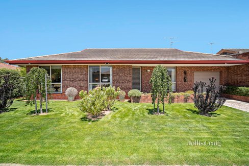 1 Lauderdale Avenue Alfredton 3350