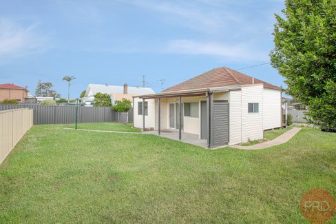 1 Lewis Street, GRETA NSW 2334