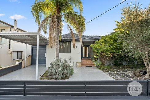 1 Low Street, HURSTVILLE NSW 2220