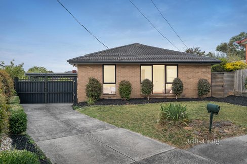 1 Marie Court Mount Waverley 3149