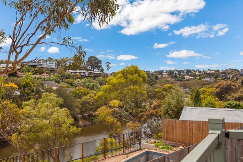 1 Mayfair Drive, Newtown