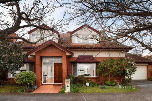 1 Meryton Lane Ivanhoe 3079