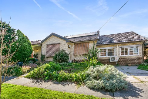 1 Nevana Street  Scoresby 3179