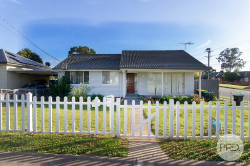 1 Oxford Street, CAMBRIDGE PARK NSW 2747