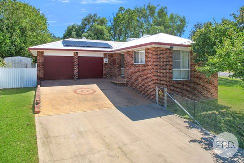 1 Price Street, QUIRINDI