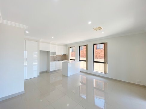 1 Proctor Avenue, KINGSGROVE NSW 2208