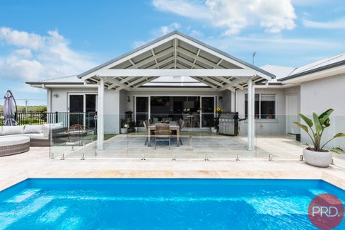 1 Radiant Avenue, LARGS NSW 2320