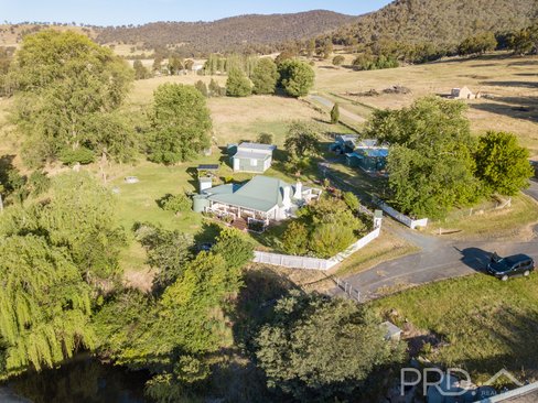 1 Rimmers Lane, ADELONG NSW 2729