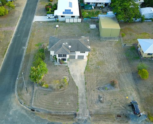 1 Roslyn Road, MOUNT JULIAN QLD 4800