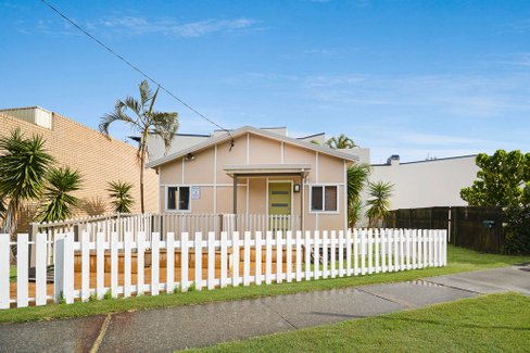 1 Seaview Street, KINGSCLIFF NSW 2487