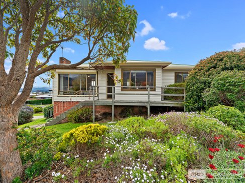 1 Stansbury Street, GLENORCHY TAS 7010