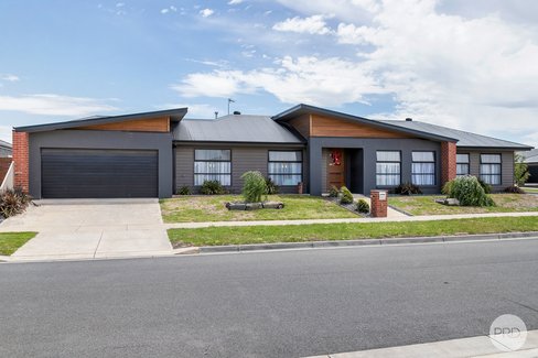 1 Techaven Street, DELACOMBE VIC 3356