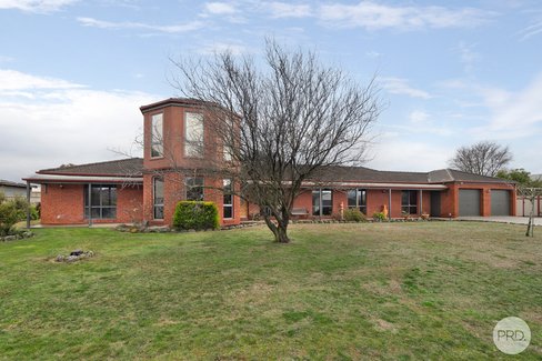 1 The Avenue, DELACOMBE