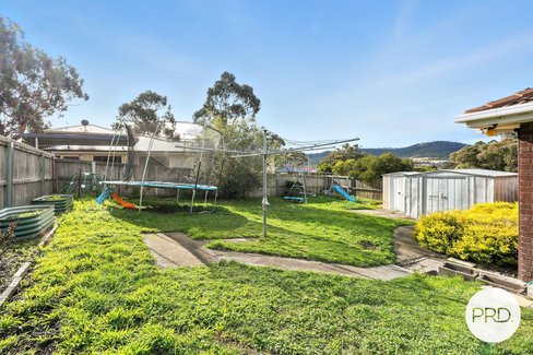 1 Tollard Place, ROKEBY TAS 7019