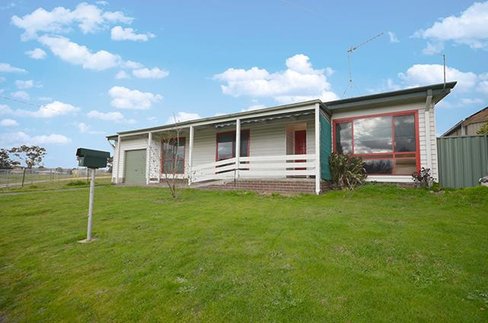 1 Whitta Street Sebastopol 3356