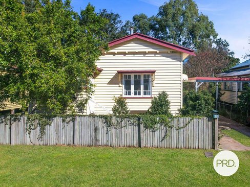 10 Albert St, ROSEWOOD QLD 4340