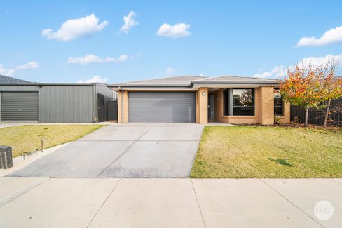 10 Atherton Street, HUNTLY VIC 3551