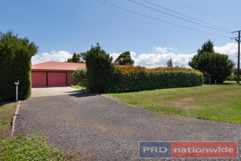 10 Bank Street, BALLAN VIC 3342