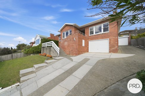 10 Barclay Crescent, ROSETTA TAS 7010