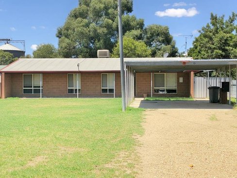 10 Best Street, URANQUINTY NSW 2652