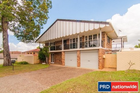 10 Burgundy Street, CARSELDINE QLD 4034