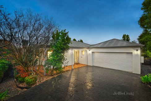 10 Catherine Avenue Doncaster East 3109