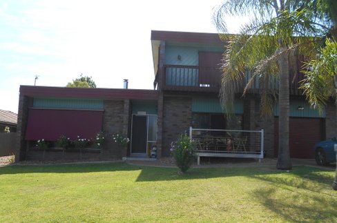 10 Cedar Crescent, TUMUT NSW 2720