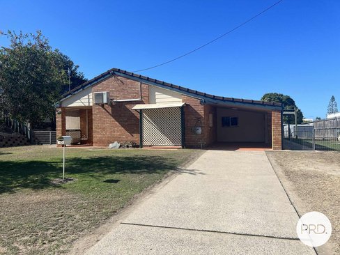 10 Centenary Drive, BOYNE ISLAND QLD 4680