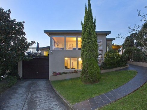 10 Cleve Road Pascoe Vale South 3044