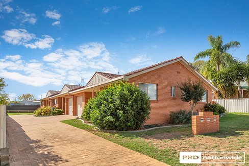 10 Curlew Crescent, TAMWORTH NSW 2340