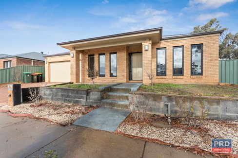 10 Everlasting Rise, KANGAROO FLAT VIC 3555
