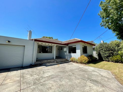 10 Fiddes Street Moorabbin 3189