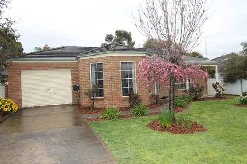 10 Golf View Drive, BALLARAT VIC 3350
