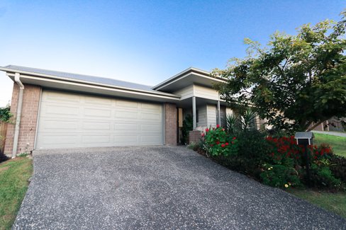 10 Greenwich Avenue PIMPAMA