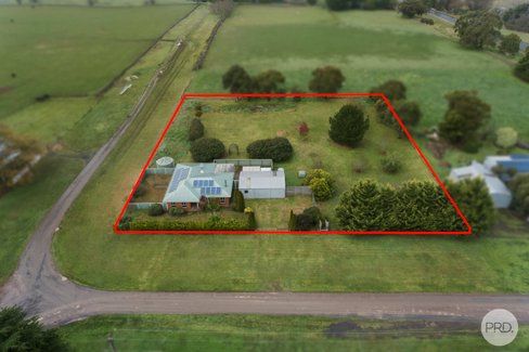 10 Greeves Street, CLARENDON VIC 3352