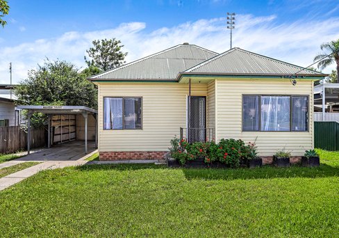 10 Heininger Street, DAPTO NSW 2530