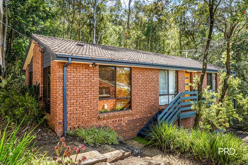 10 Hilton Road, Springwood NSW 2777