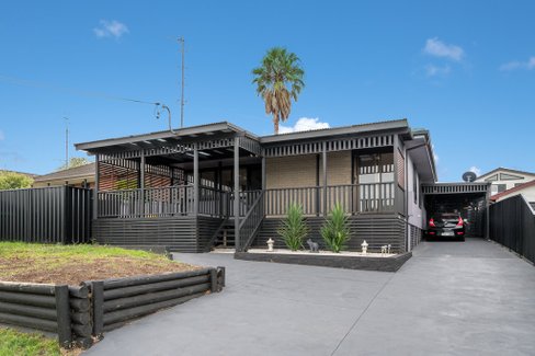 10 Illabunda Cr, KOONAWARRA NSW 2530