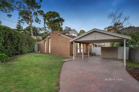 10 Janfourd Court Mount Waverley 3149