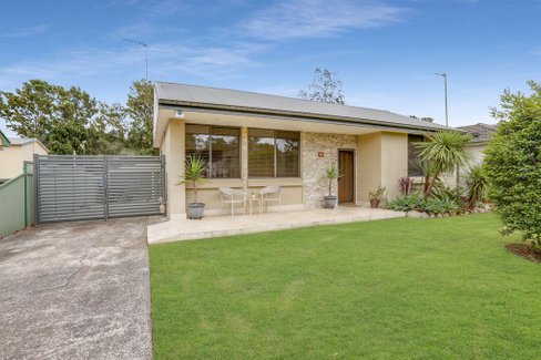 10 Jindalee Avenue, KANAHOOKA NSW 2530
