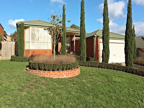10 Kyra Close Lilydale 3140