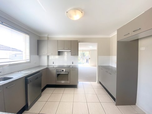 10 Lagoons Circuit, NELSON BAY NSW 2315