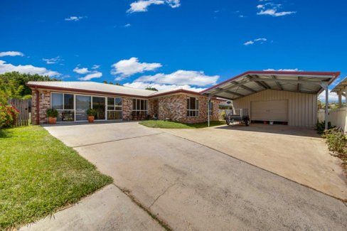 10 LATROBE Street, TANNUM SANDS QLD 4680